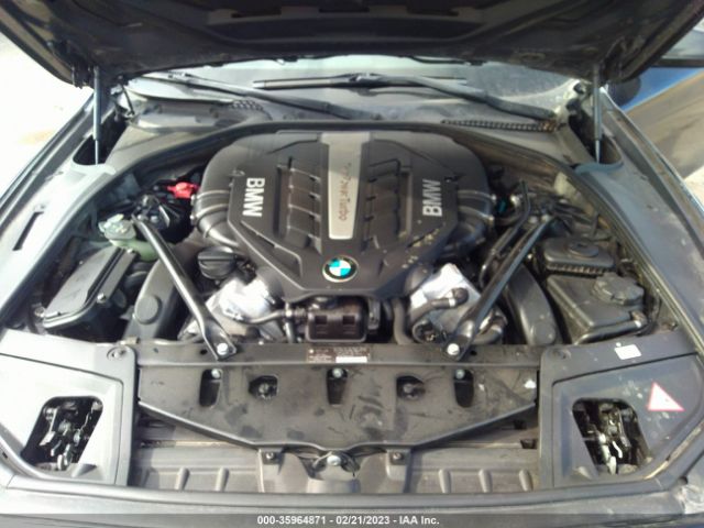 WBAFU9C59CDY70124 BMW 5 Series 550i Xdrive