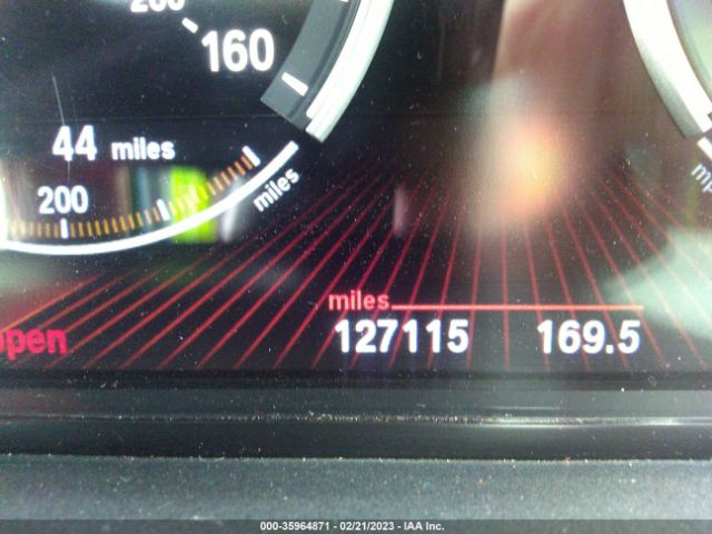 WBAFU9C59CDY70124 BMW 5 Series 550i Xdrive