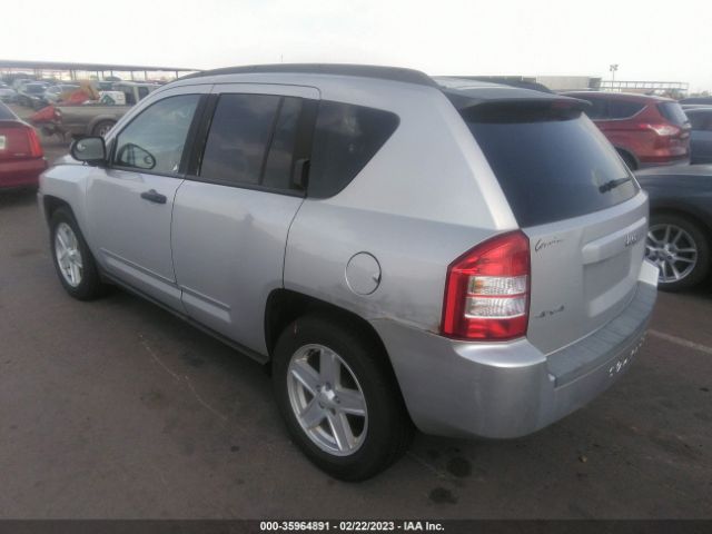 1J8FF47W28D696724 Jeep Compass Sport