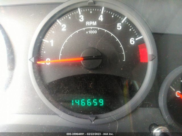 1J8FF47W28D696724 Jeep Compass Sport