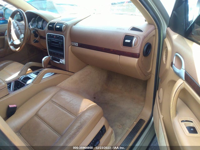 2004 PORSCHE CAYENNE S VIN: WP1AB29P04LA70305
