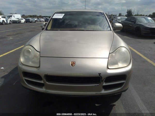 2004 PORSCHE CAYENNE S VIN: WP1AB29P04LA70305