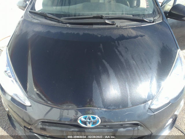 Toyota Prius C One/two/three/four 2017 JTDKDTB37H1594288 Image 11