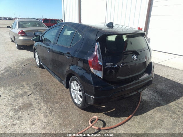 Toyota Prius C One/two/three/four 2017 JTDKDTB37H1594288 Image 4