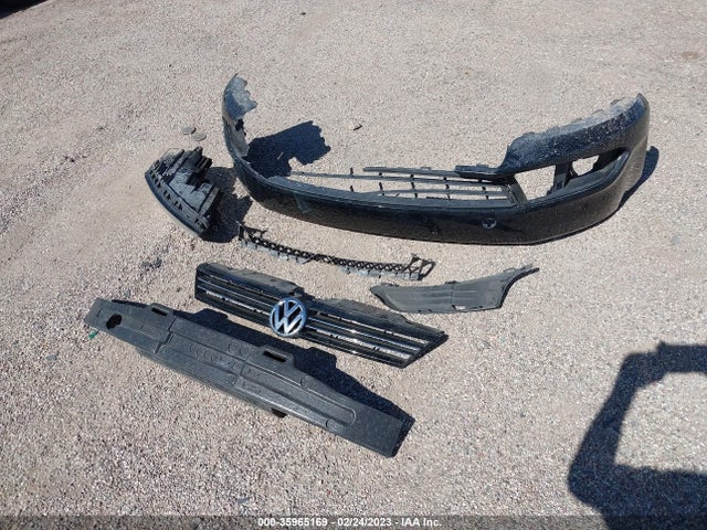 3VWDP7AJ5DM378585 Volkswagen Jetta Sedan Se