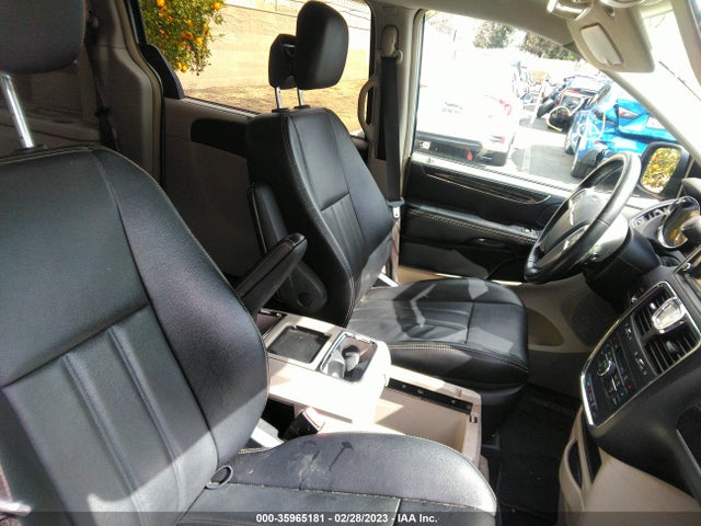 2C4RC1BG7FR563107 Chrysler Town & Country Touring
