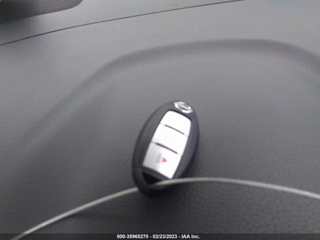 2020 Nissan Rogue, VIN: JN1BJ1CW1LW642985