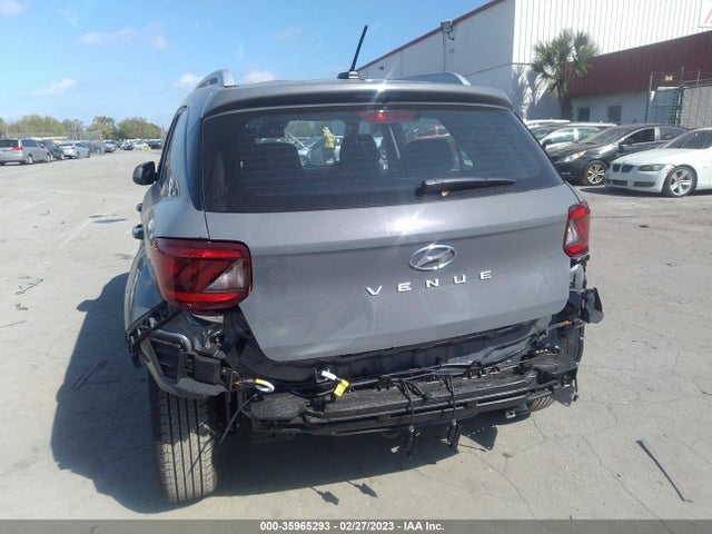 2023 Hyundai Venue, VIN: KMHRC8A33PU214209