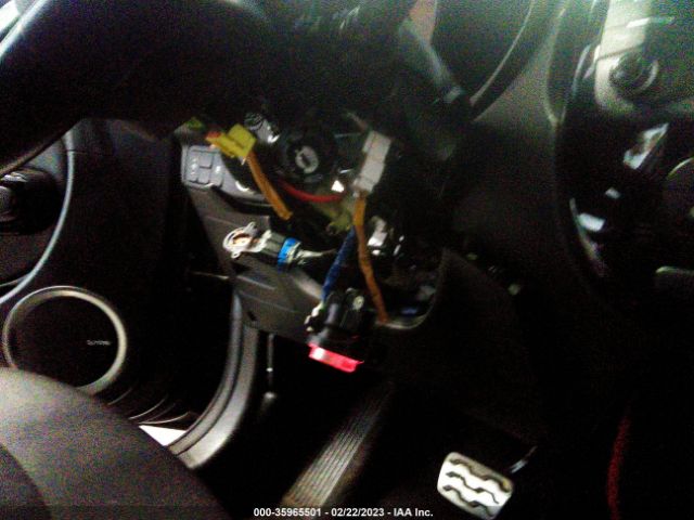 KNDJP3A58F7154189 KIA SOUL +