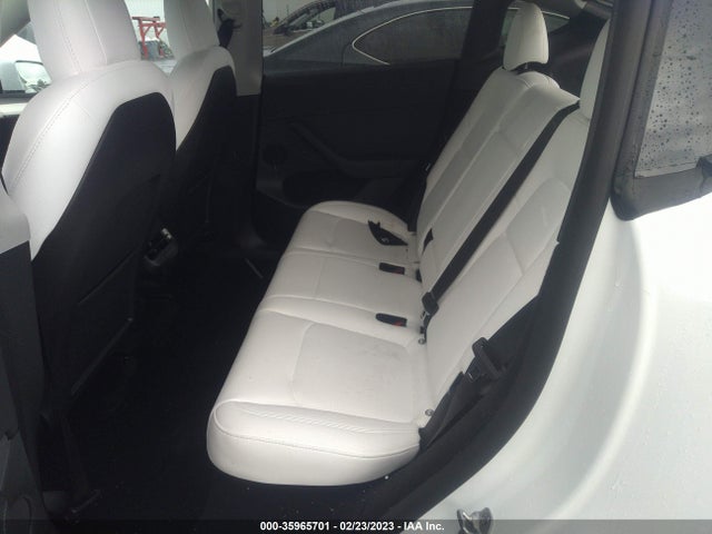 Tesla Model Y Long Range 2022 7SAYGDEE8NF558734 Image 8