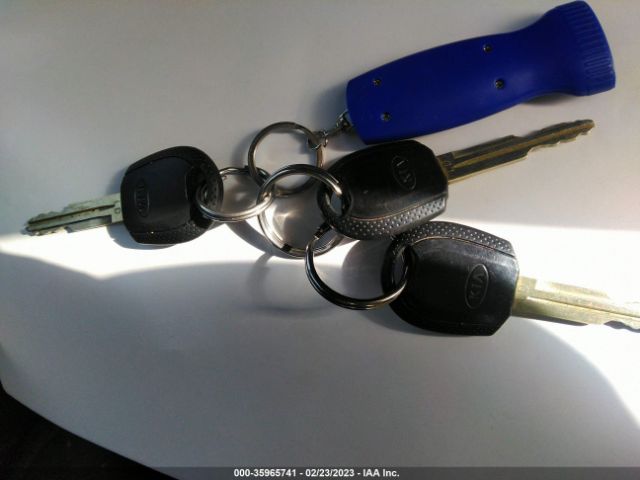 KNDJF723367278636 KIA Sportage Lx/ex