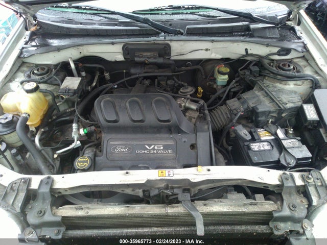 2002 FORD ESCAPE XLT VIN: 1FMYU03102KA09117