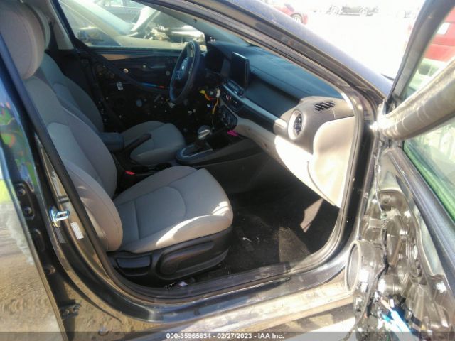 3KPF24AD9ME373385 KIA Forte Lxs