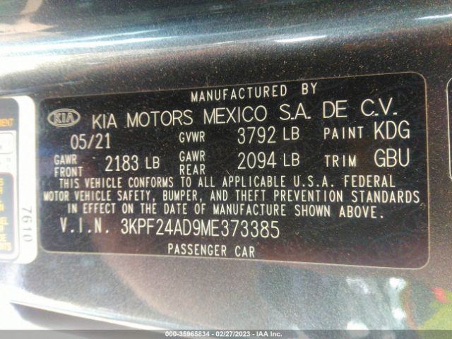 3KPF24AD9ME373385 KIA Forte Lxs
