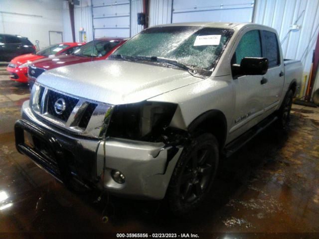 1N6BA0ECXFN500345 Nissan TITAN SV