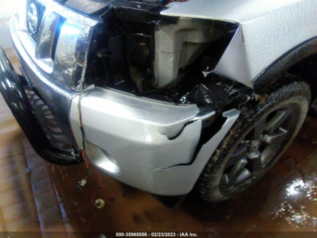 1N6BA0ECXFN500345 Nissan TITAN SV
