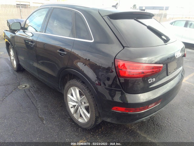 WA1BFCFS0GR013221 Audi Q3 Premium Plus