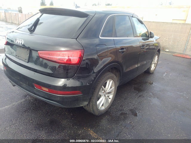WA1BFCFS0GR013221 Audi Q3 Premium Plus