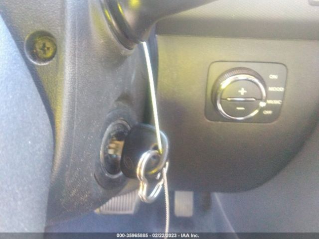 KNDJT2A20A7161044 KIA SOUL +
