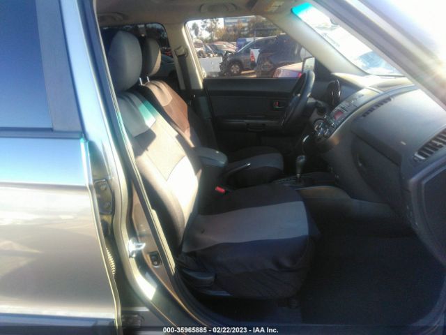 KNDJT2A20A7161044 KIA SOUL +