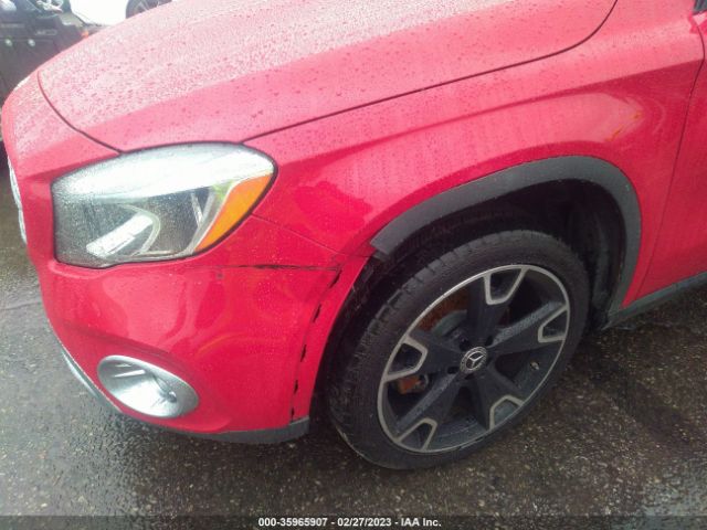 WDCTG4EB1KU015946 Mercedes-Benz Gla Gla 250