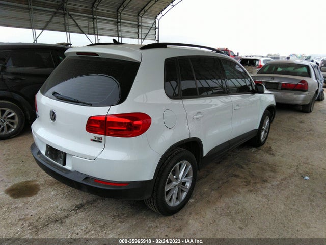 WVGBV7AX3HK046500 Volkswagen TIGUAN