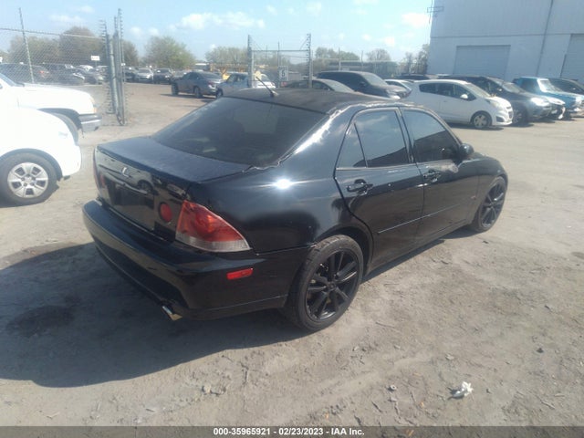JTHBD182110020959 Lexus IS 300