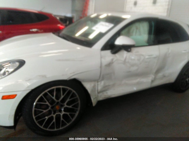 2018 Porsche Macan, VIN: WP1AA2A5XJLB05179