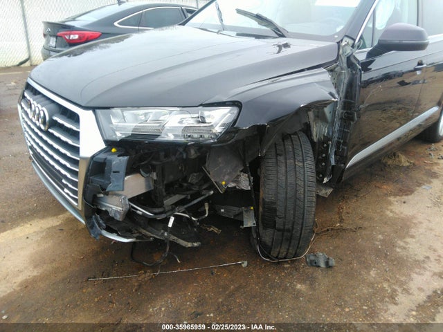 WA1VAAF72JD028271 Audi Q7 Prestige
