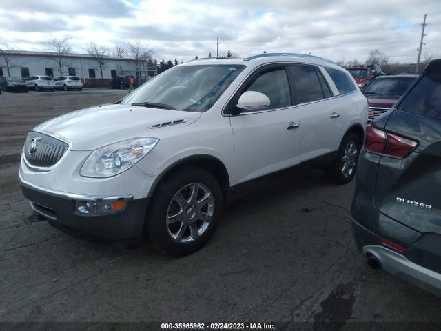 2008 BUICK ENCLAVE CXL VIN: 5GAEV23788J144043