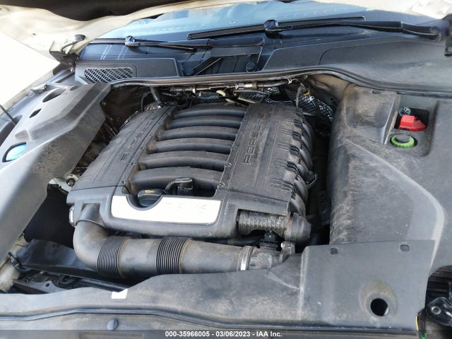 2018 Porsche Cayenne, VIN: WP1AA2A24JKA01590