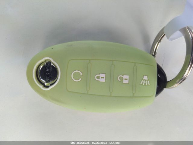 3N1CP5CU3JL526974 Nissan KICKS SV