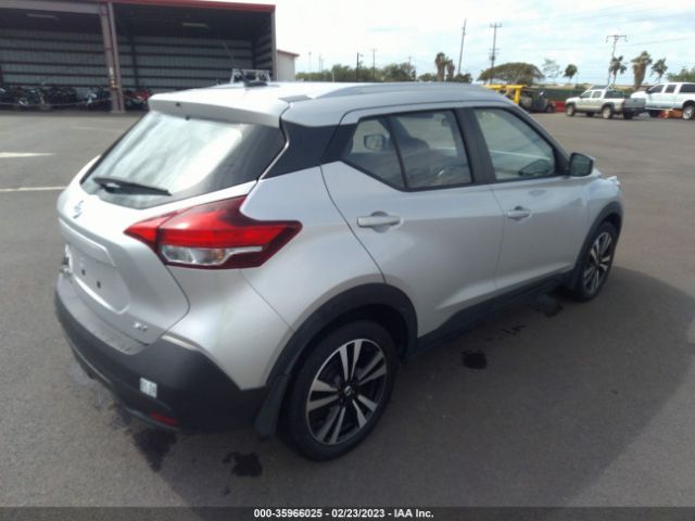 3N1CP5CU3JL526974 Nissan KICKS SV