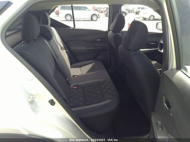 3N1CP5CU3JL526974 Nissan KICKS SV