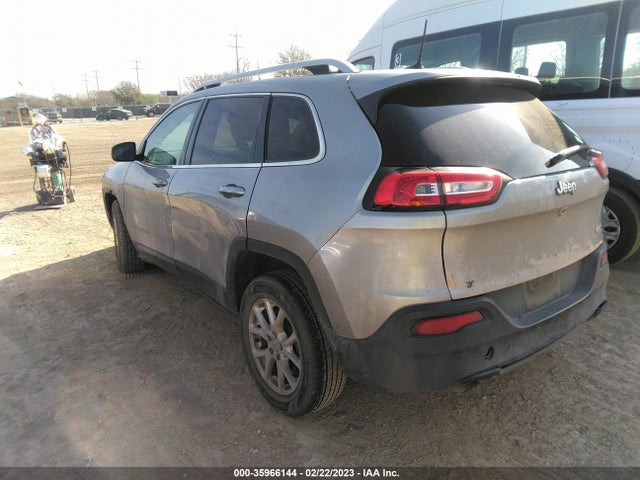 1C4PJLLB2JD513495 Jeep Cherokee Latitude Plus