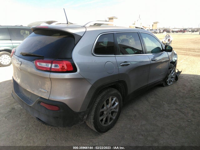 1C4PJLLB2JD513495 Jeep Cherokee Latitude Plus