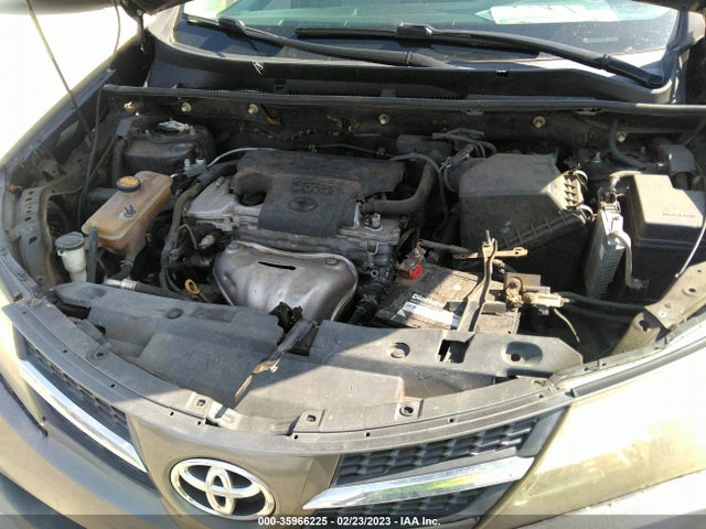 Toyota RAV4 LE 2014 JTMZFREVXEJ012057 Image 10