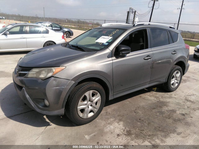 Toyota RAV4 LE 2014 JTMZFREVXEJ012057 Image 2