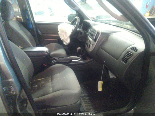 2007 FORD ESCAPE XLT VIN: 1FMYU03167KA62475