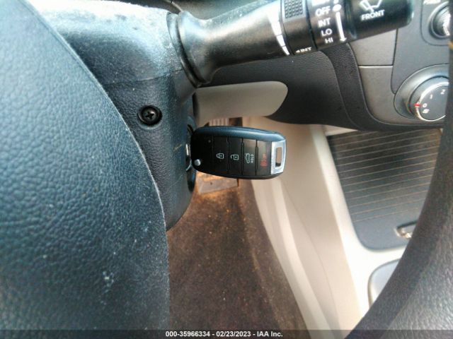 KNAFX4A66G5553990 KIA FORTE LX