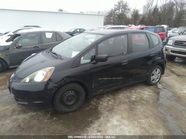 2009 HONDA FIT VIN: JHMGE882X9S061926