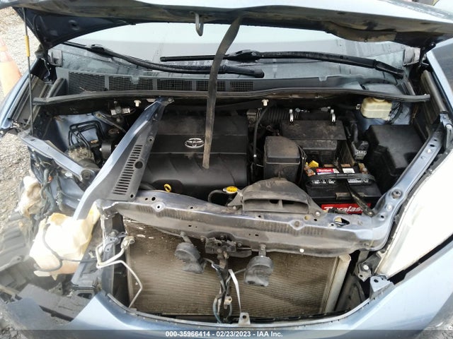 Toyota SIENNA LE 2015 5TDKK3DC0FS581417 Image 10