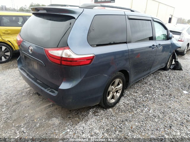 Toyota SIENNA LE 2015 5TDKK3DC0FS581417 Image 4