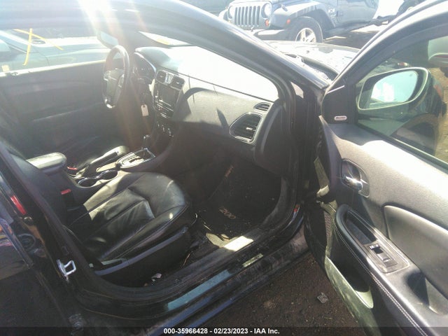 Chrysler 200 Limited 2012 1C3CCBCG8CN149194 Image 5