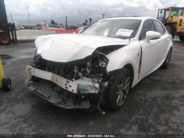 Lexus IS 200T 2016 JTHBA1D22G5018681 Image 2