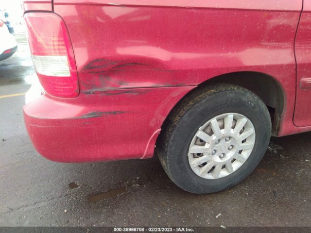 KNDUP131436455832 KIA Sedona Lx/ex