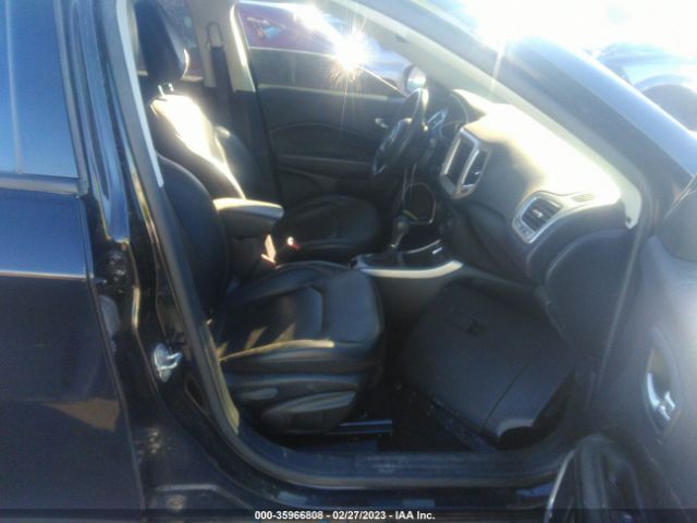 3C4NJCCB5KT677696 Jeep Compass High Altitude