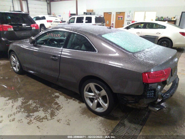 WAULFAFR3EA021334 Audi A5 Premium Plus