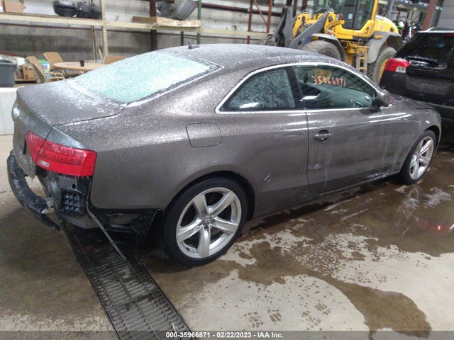 WAULFAFR3EA021334 Audi A5 Premium Plus