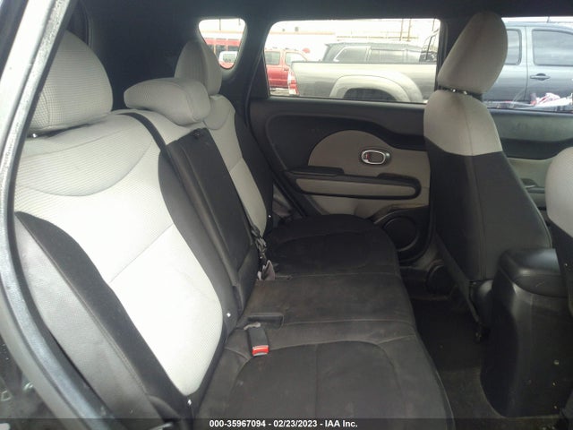 KIA Soul Base 2014 KNDJN2A22E7738883 Image 10